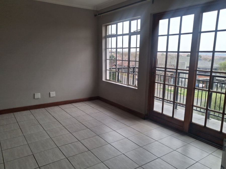 To Let 3 Bedroom Property for Rent in Pentagon Park Free State